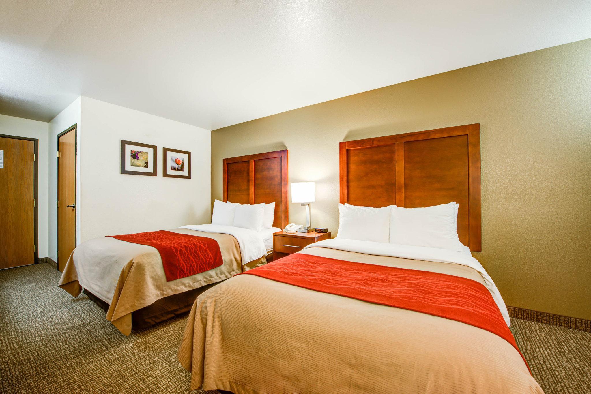Comfort Inn Fontana Exterior photo