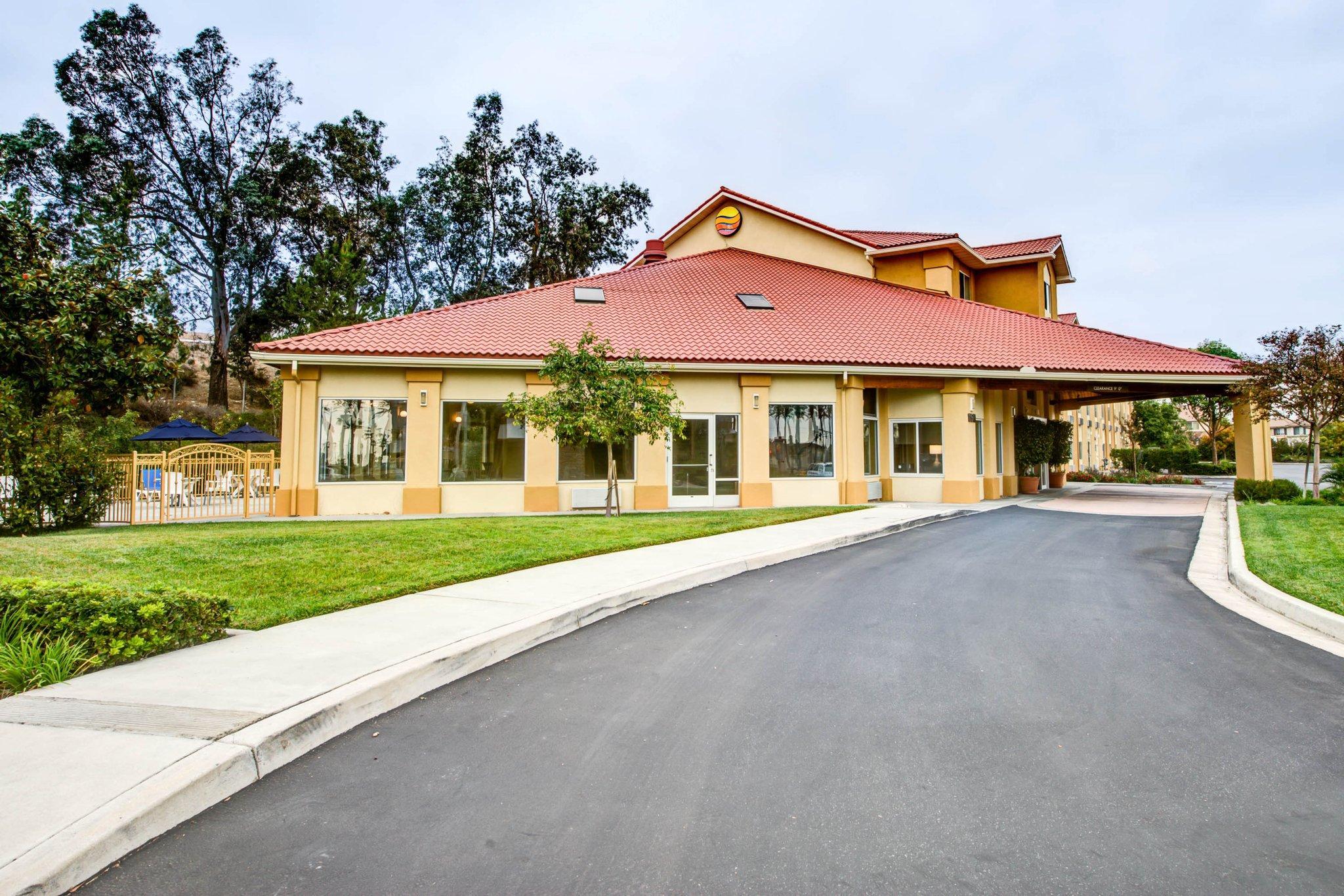 Comfort Inn Fontana Exterior photo